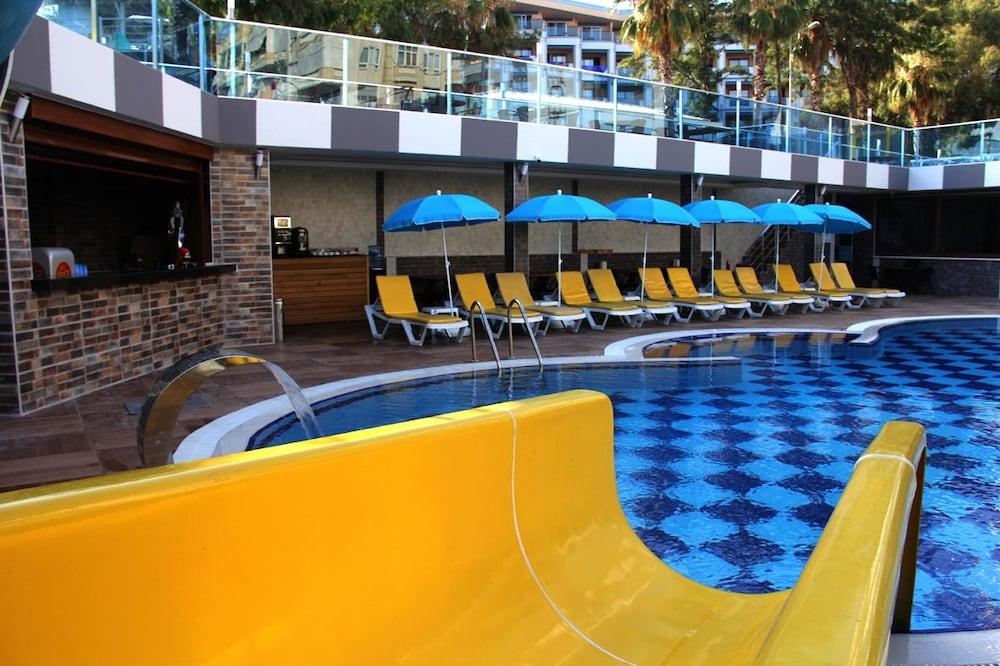Merlin Beach Park Hotel Tosmur Extérieur photo