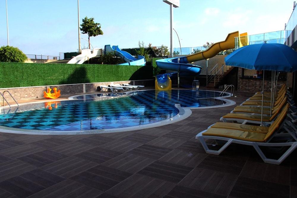 Merlin Beach Park Hotel Tosmur Extérieur photo